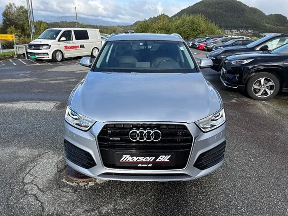 Audi Q3 2017 photo 2