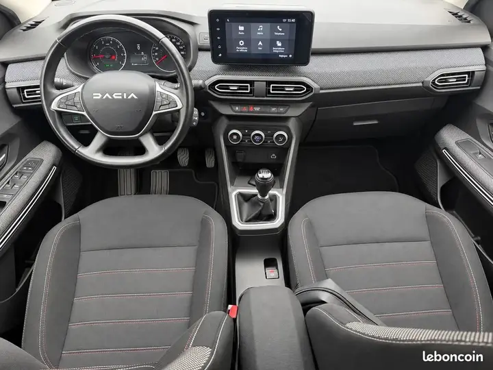 Dacia Jogger 2023 photo 2