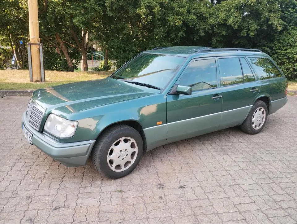 Mercedes-Benz 250 Td