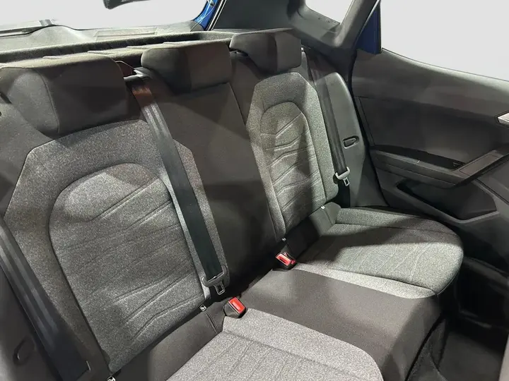 Seat Arona 2023 photo 5