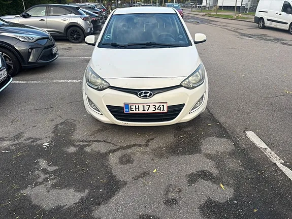 Hyundai I20 2012 photo 5