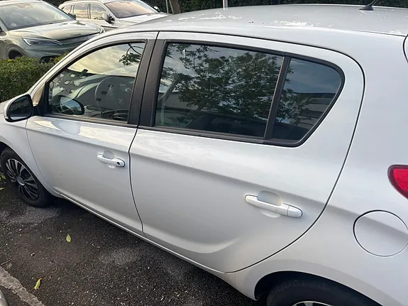 Hyundai I20 2012 photo 3