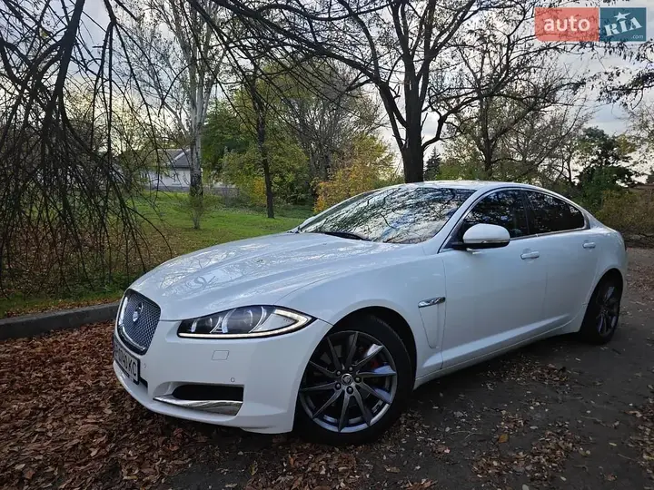 Jaguar Xf