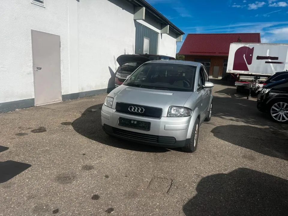 Audi A2
