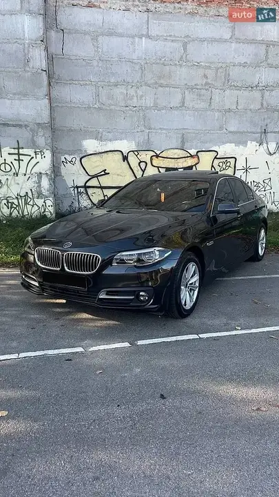 BMW 5 Series 2016 photo 4