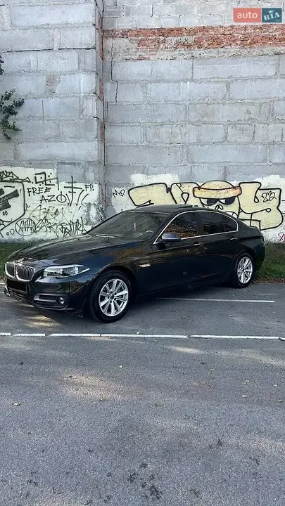 BMW 5 Series 2016 photo 5