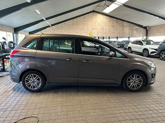 Ford Grand C-Max 2013 photo 3
