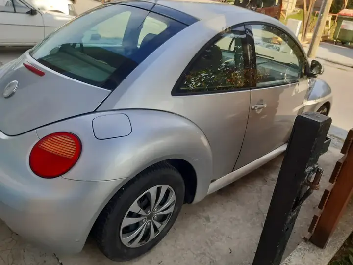 Volkswagen Beetle 2001 photo 3
