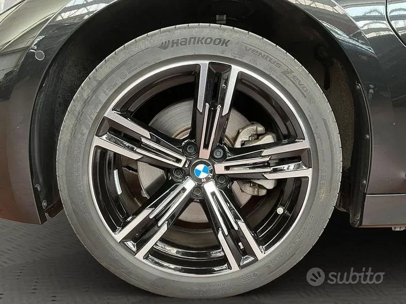 BMW 3 Series 2025 photo 4