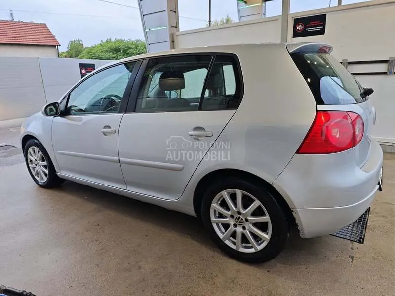 Volkswagen Golf 2004 photo 3