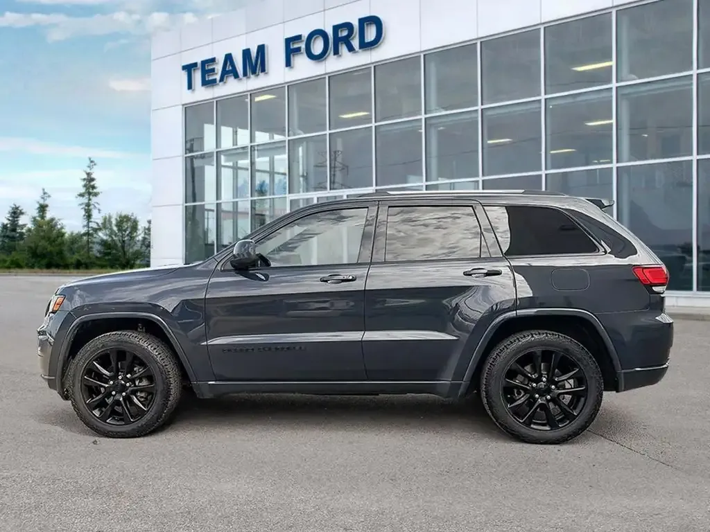 Jeep Grand Cherokee 2018 photo 3