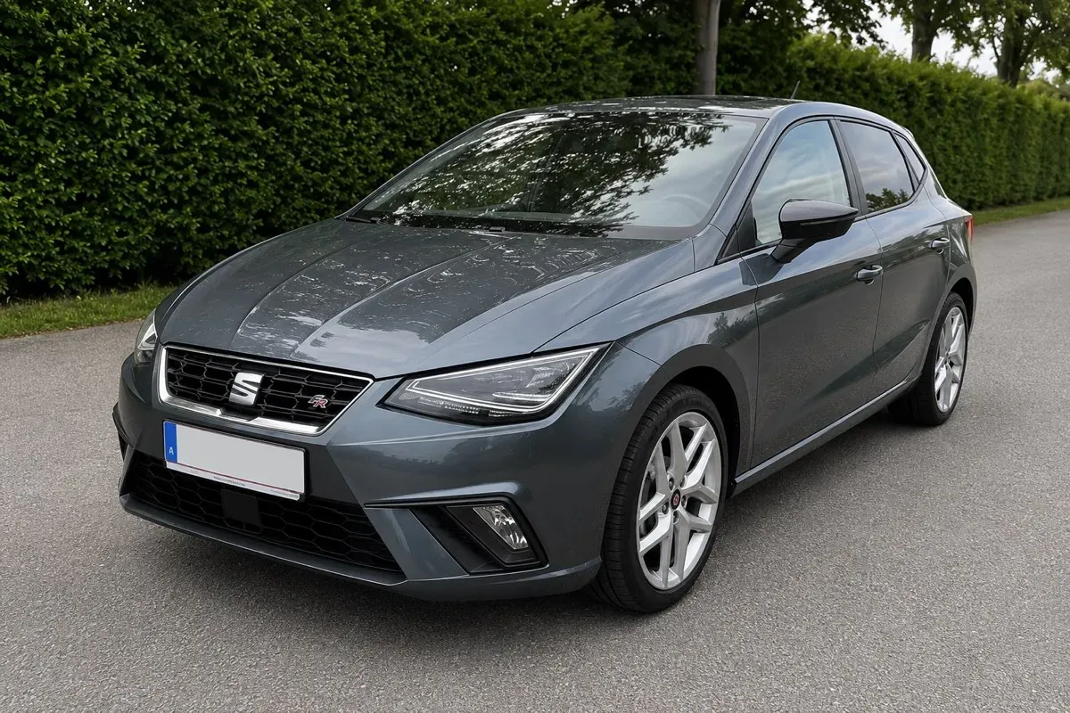 Seat Ibiza 2017 photo 2