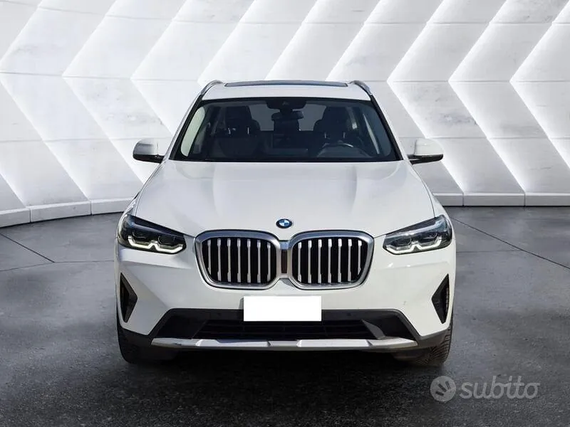 BMW X3 2022 photo 2