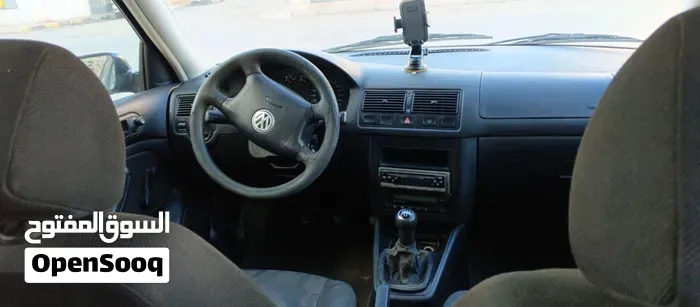 Volkswagen Golf 2000 photo 4