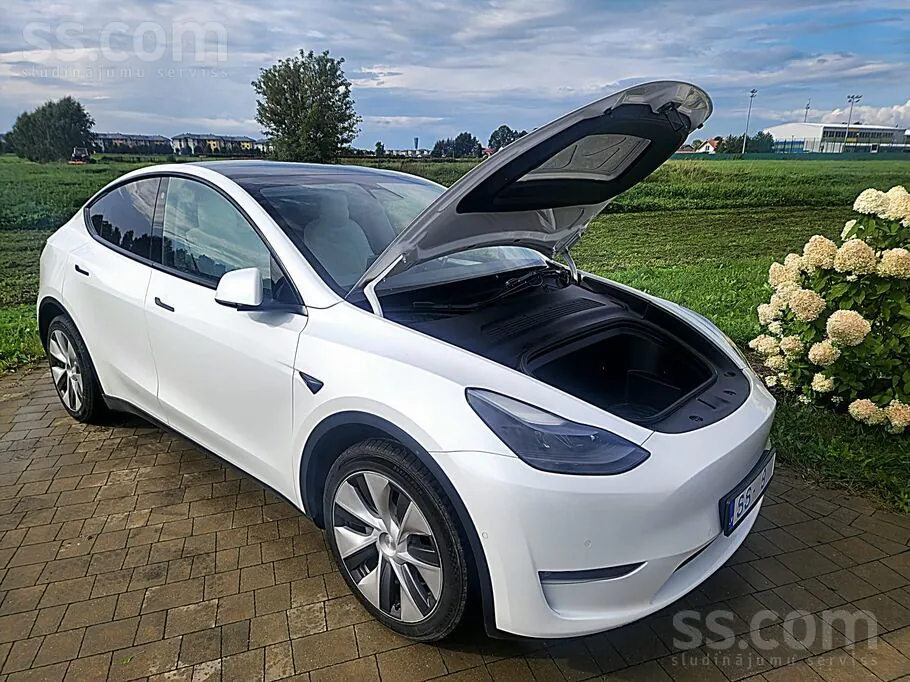 Tesla Model Y 2022 photo 5
