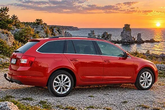 Skoda Octavia 2014 photo 5