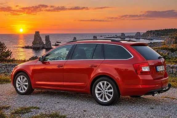 Skoda Octavia 2014 photo 4