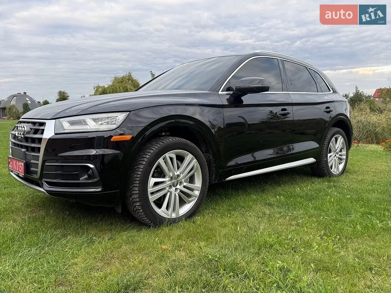 Audi Q5 2018 photo 2