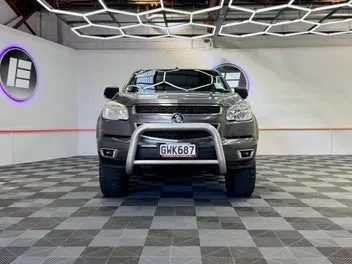 Holden Colorado 2013 photo 3