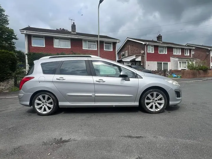 Peugeot 308 Sw 2014 photo 5