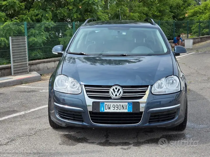 Volkswagen Golf 2009 photo 2