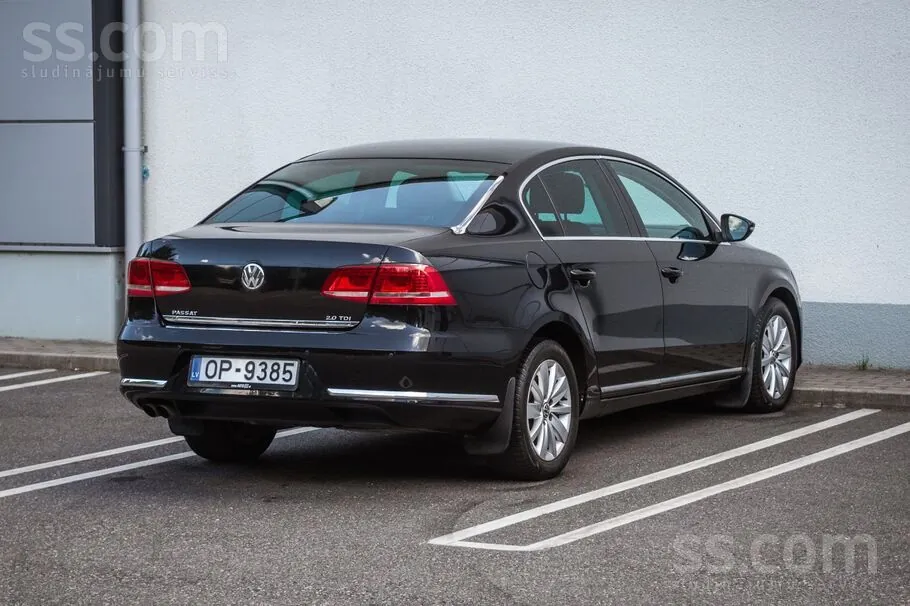 Volkswagen Passat B7 2012 photo 5