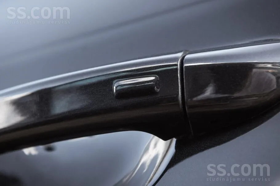 Volkswagen Passat B7 2012 photo 4