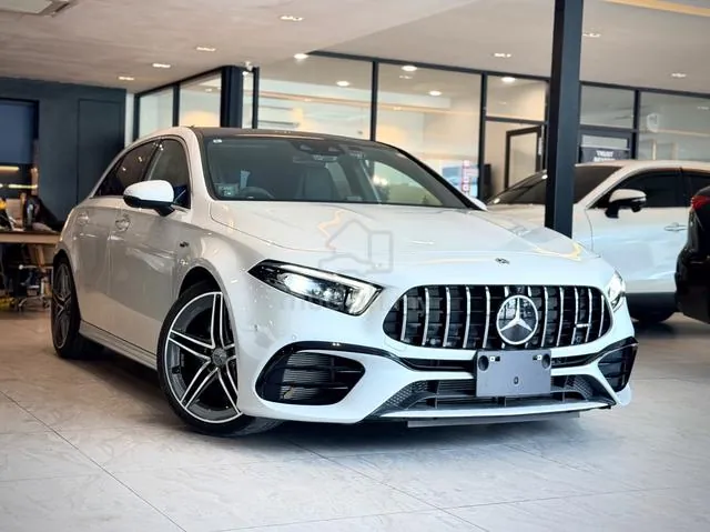 Mercedes-Benz A45S Amg