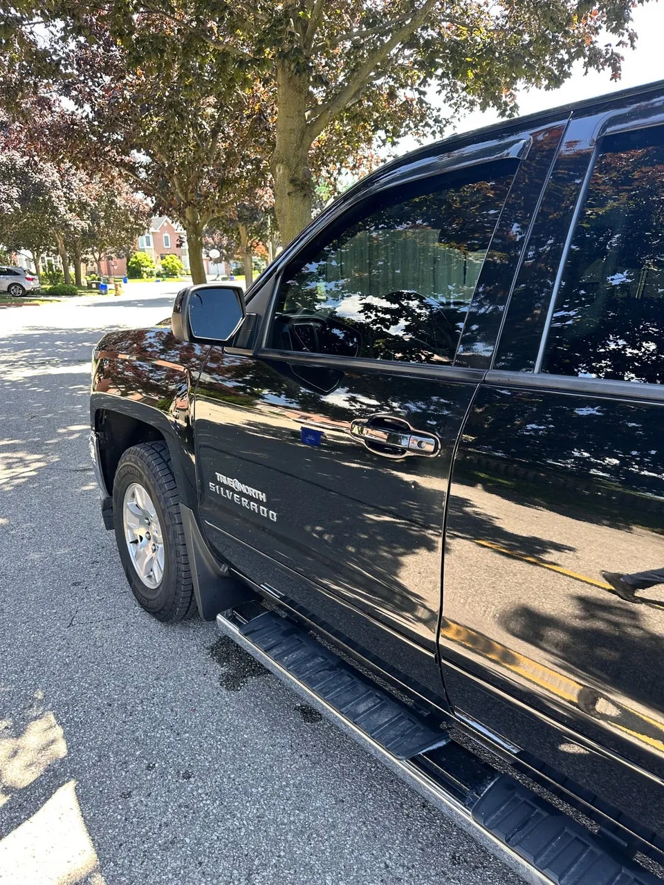 Chevrolet Silverado 1500 2018 photo 2