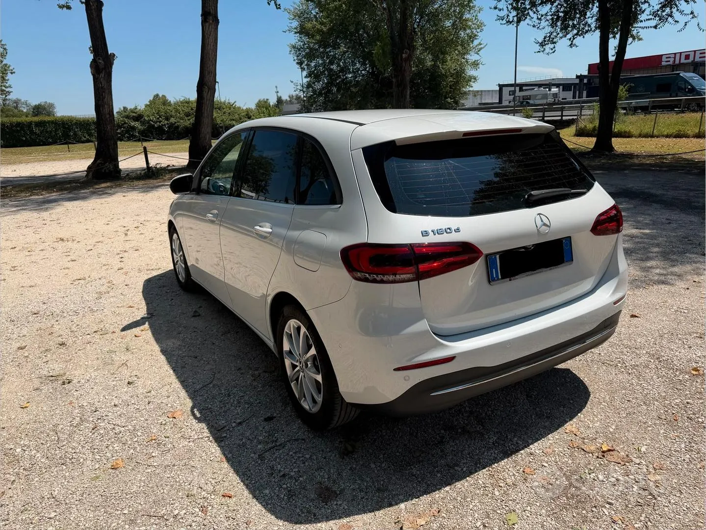 Mercedes-Benz B-Class 2022 photo 4