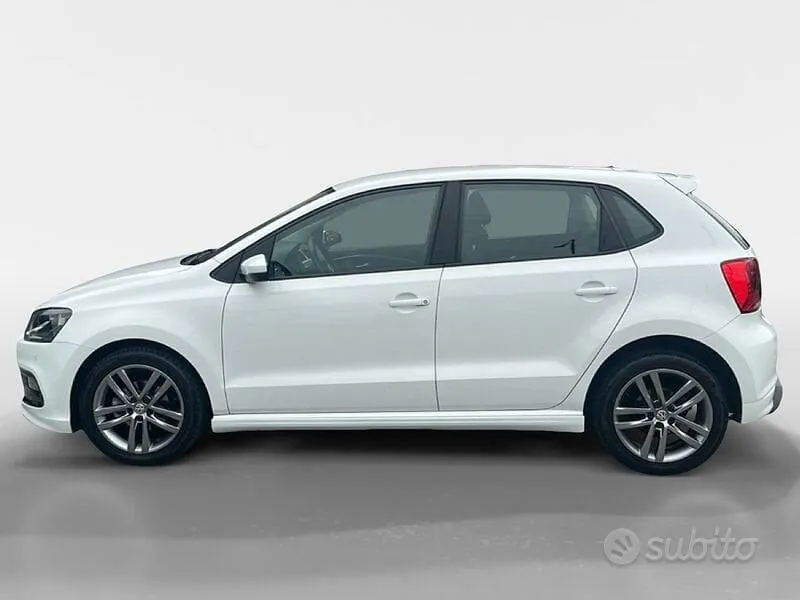 Volkswagen Polo 2017 photo 2