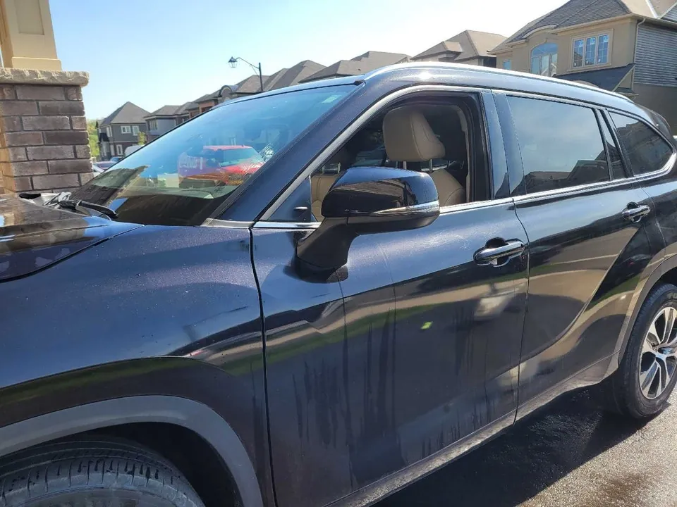 Toyota Highlander 2021 photo 3