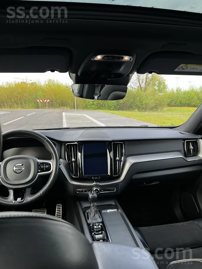 Volvo Xc60 2017 photo 3