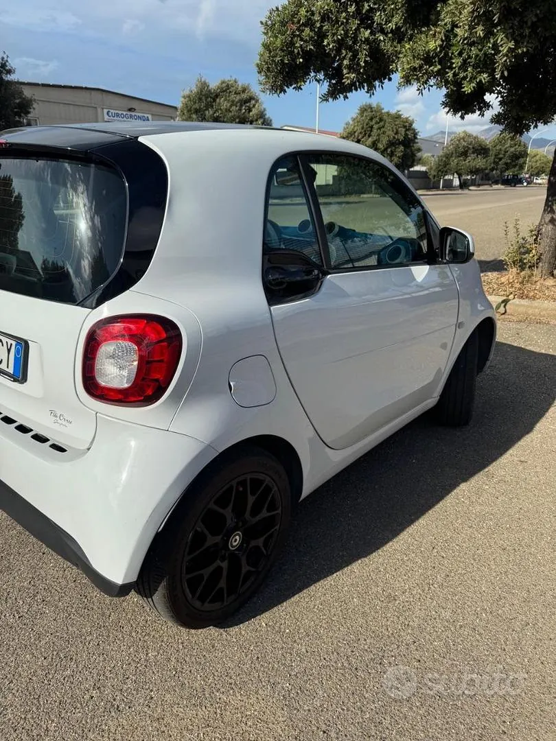 Smart Fortwo 2016 photo 2
