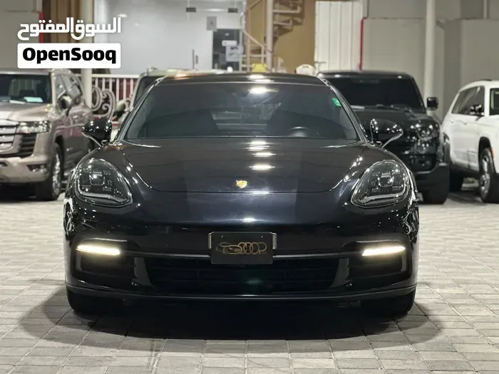 Porsche Panamera 2019 photo 2