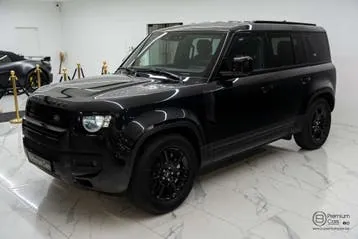 Land Rover Defender 2023 photo 3
