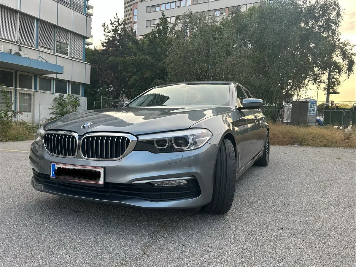 BMW 5 Series 2017 photo 3