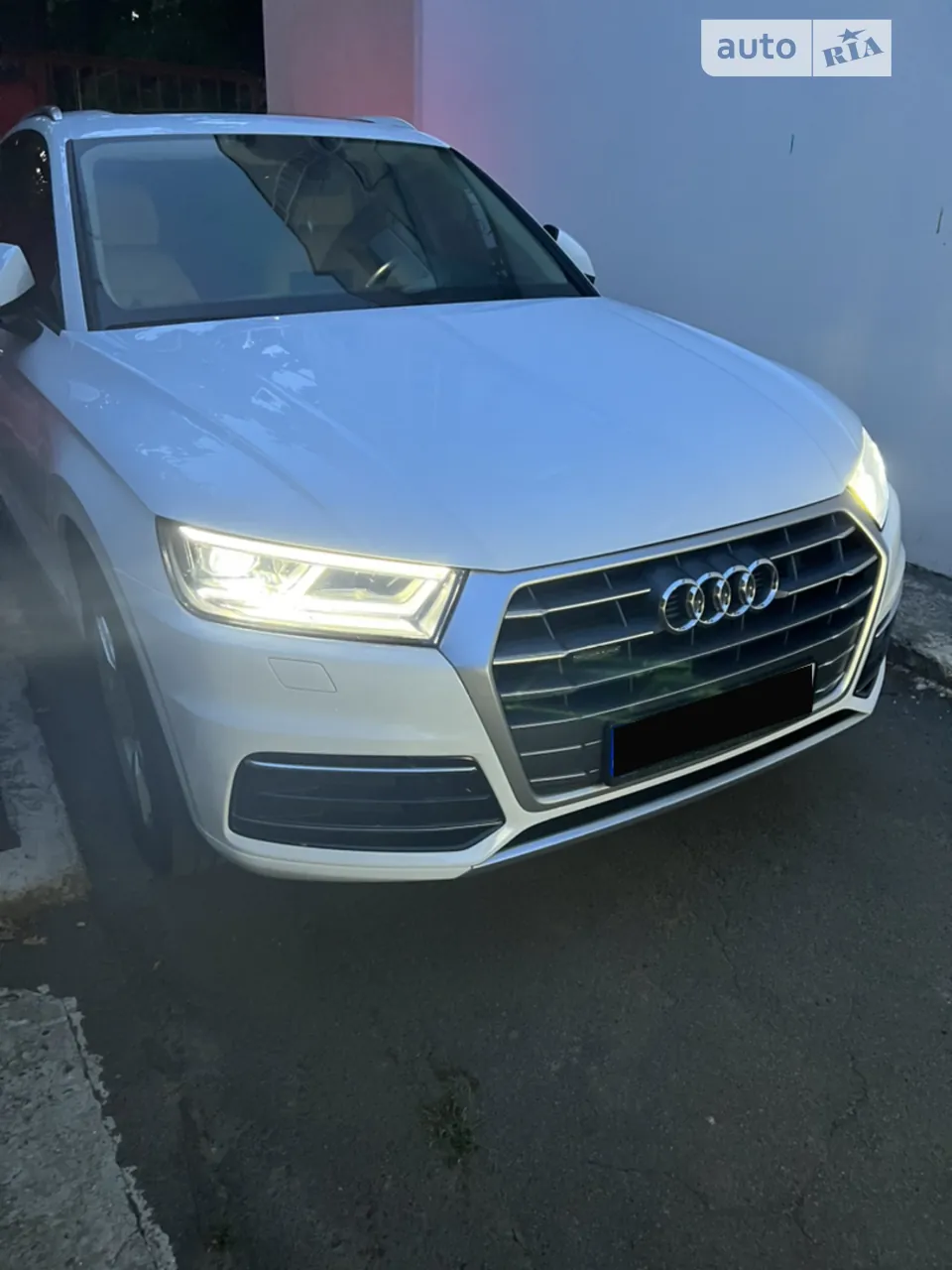 Audi Q5 2017 photo 2