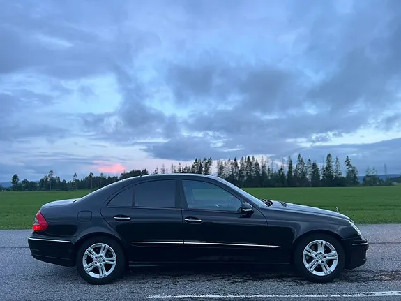 Mercedes-Benz E200 2007 photo 5