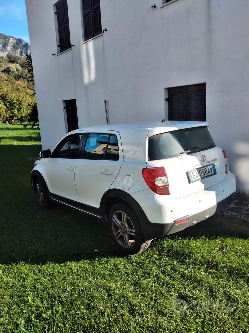 Toyota Urban Cruiser 2014 photo 2