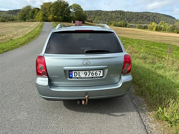 Toyota Avensis 2008 photo 4