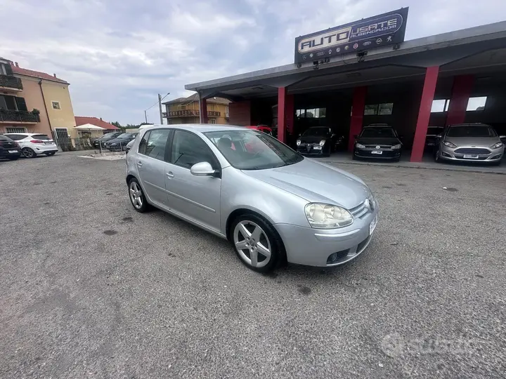 Volkswagen Golf 2004 photo 3