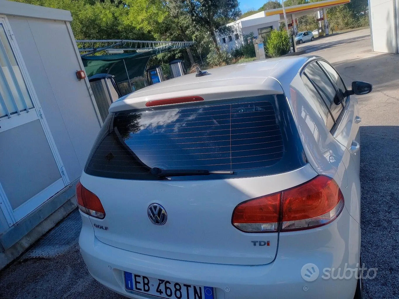 Volkswagen Golf 2010 photo 4