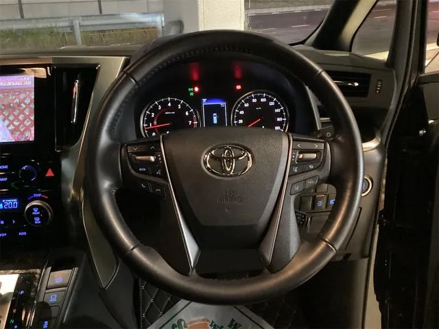 Toyota Alphard 2022 photo 3