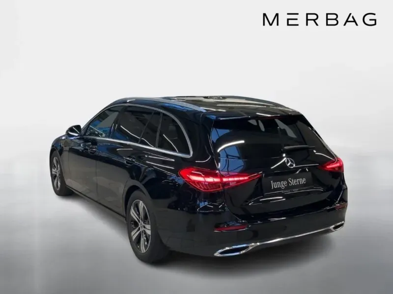 Mercedes-Benz C-Class 2025 photo 2