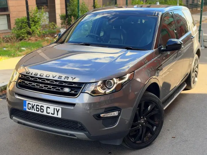 Land Rover Discovery Sport 2016 photo 3