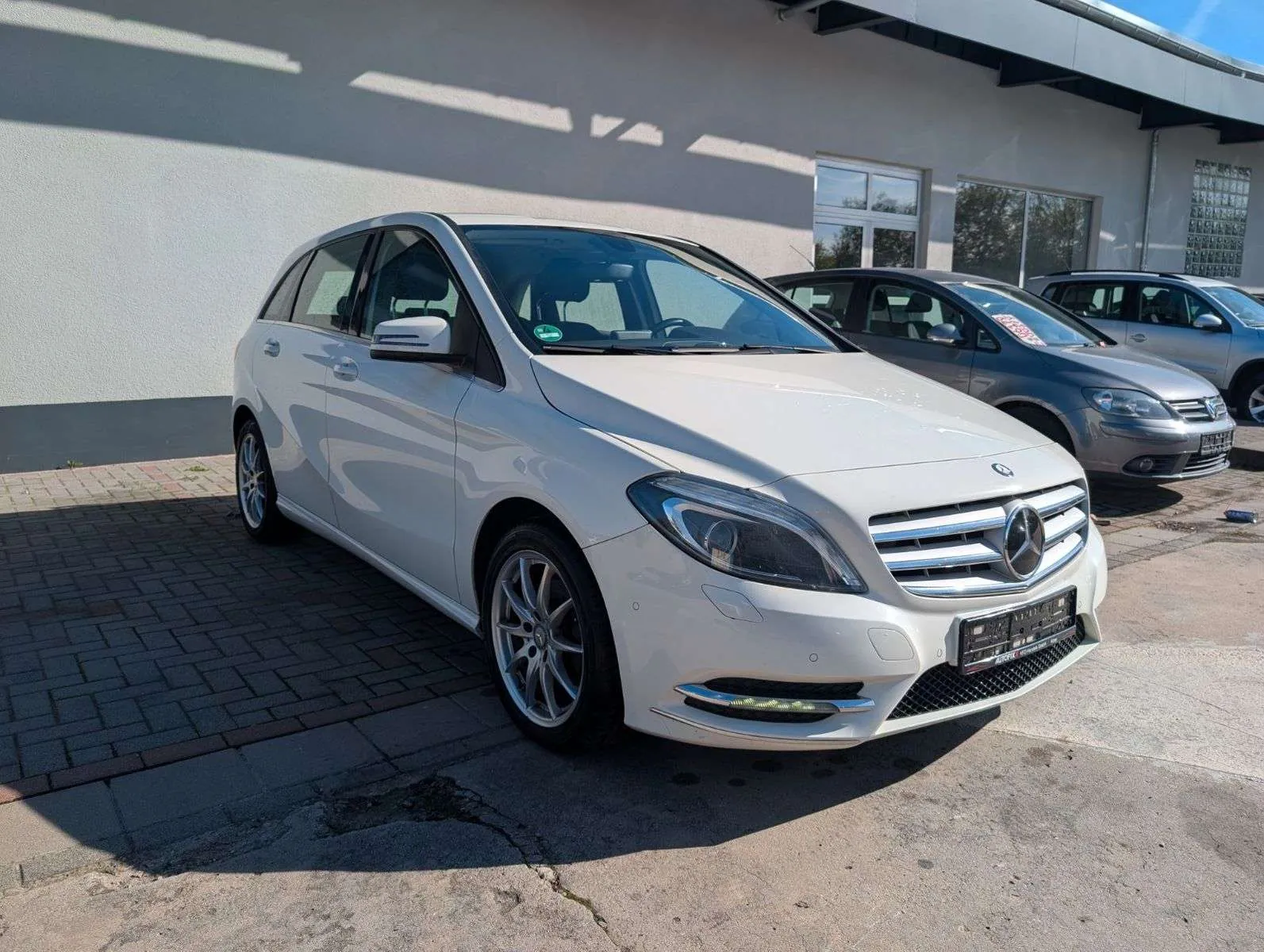 Mercedes-Benz B 2015 photo 3