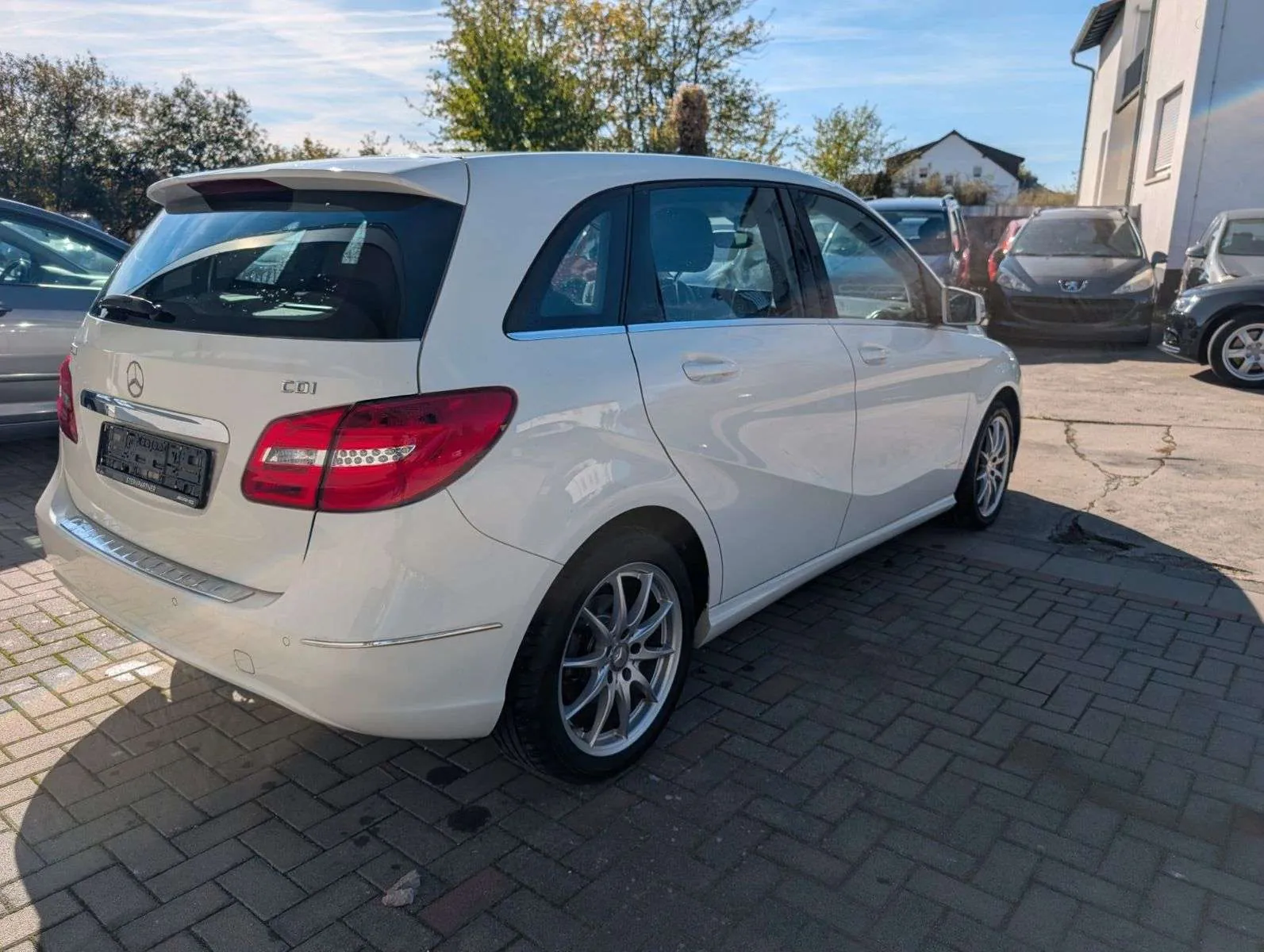 Mercedes-Benz B 2015 photo 5