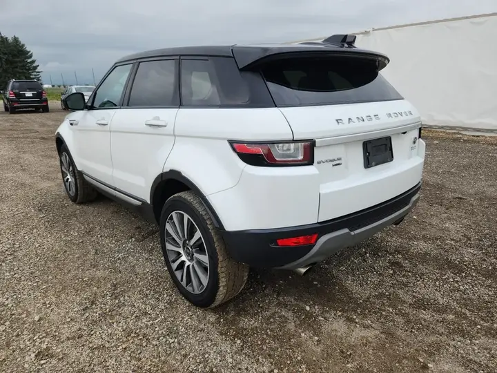 Land Rover Range Rover Evoque 2019 photo 3
