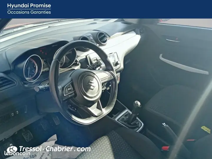 Suzuki Swift 2020 photo 3